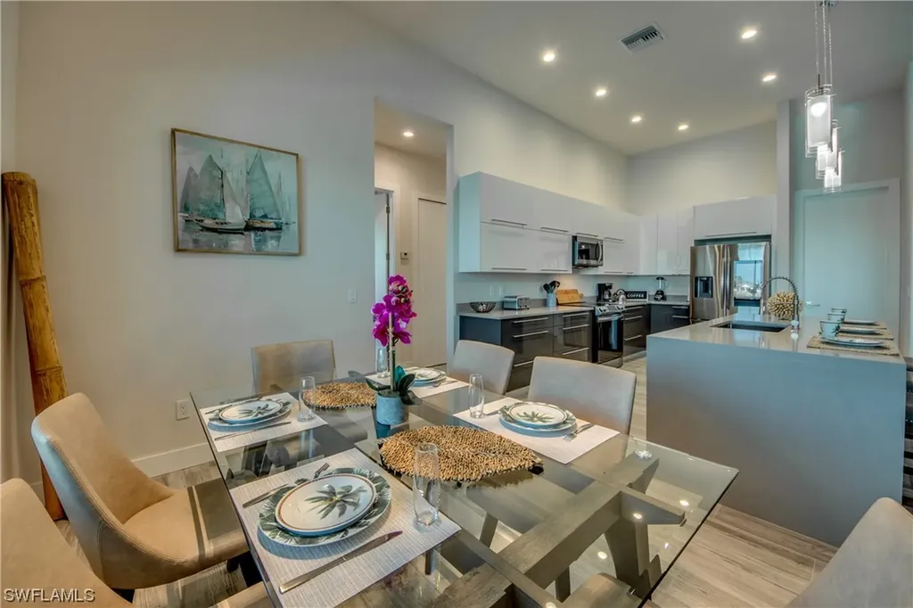 304 NW 13th Avenue Cape Coral FL 33993