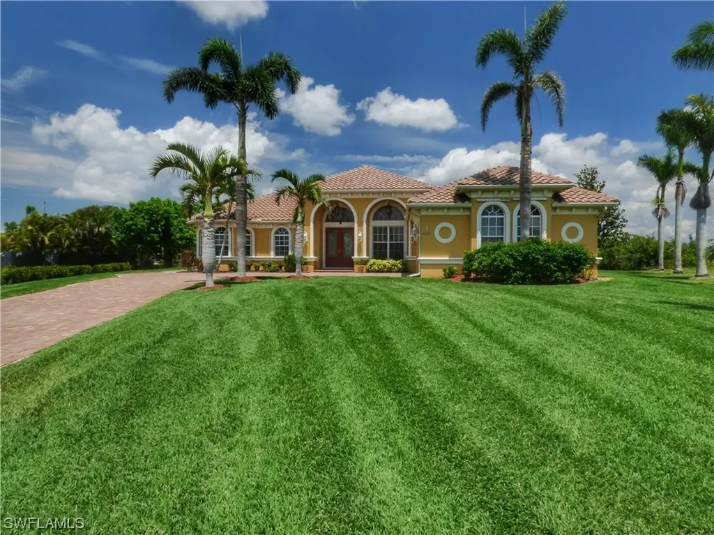 2019 NW 25th Avenue Cape Coral FL 33993