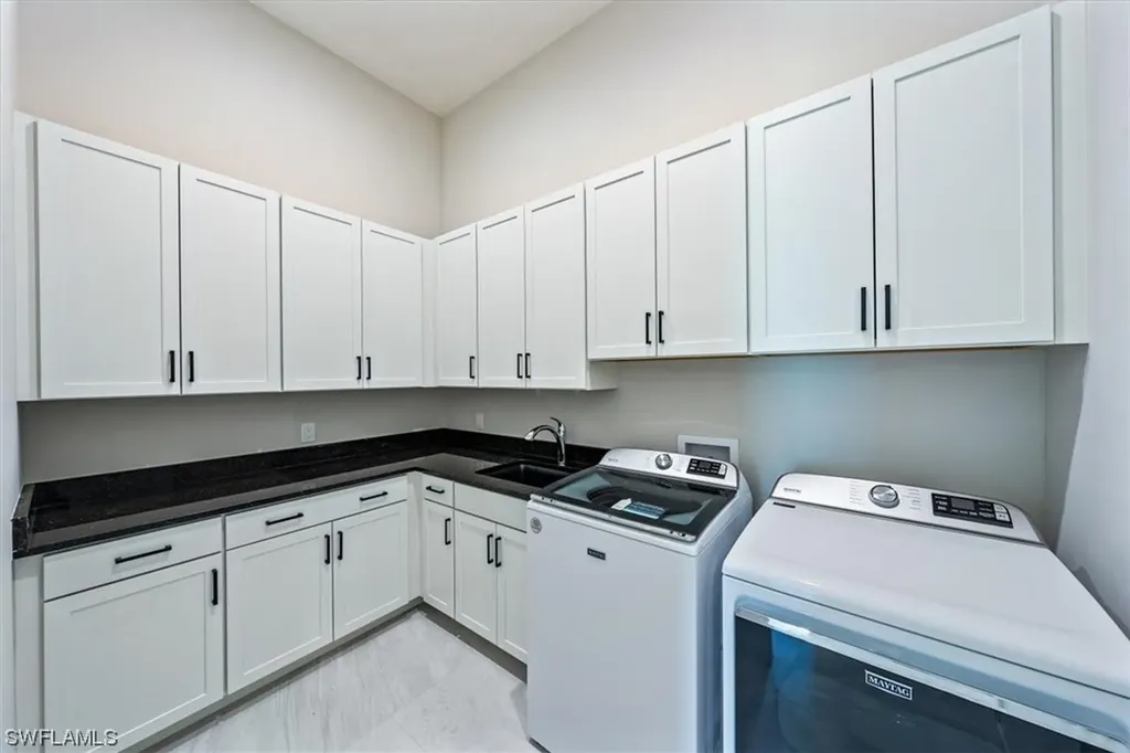 18160 Blue Eye Loop Fort Myers FL 33913