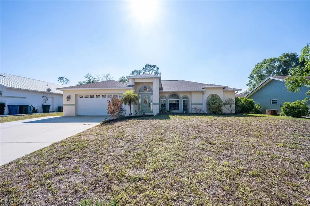 25210 Divot Drive Bonita Springs FL 34135