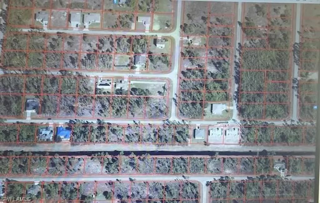 1119 Edelweiss Street E Lehigh Acres FL 33974