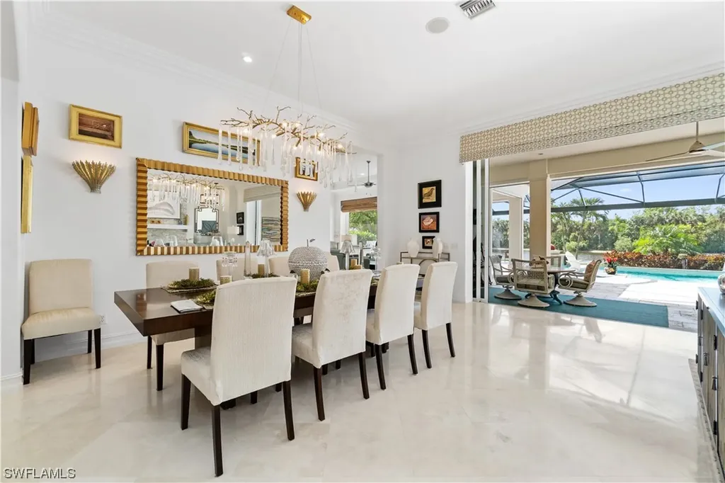 562 Portsmouth Court Naples FL 34110
