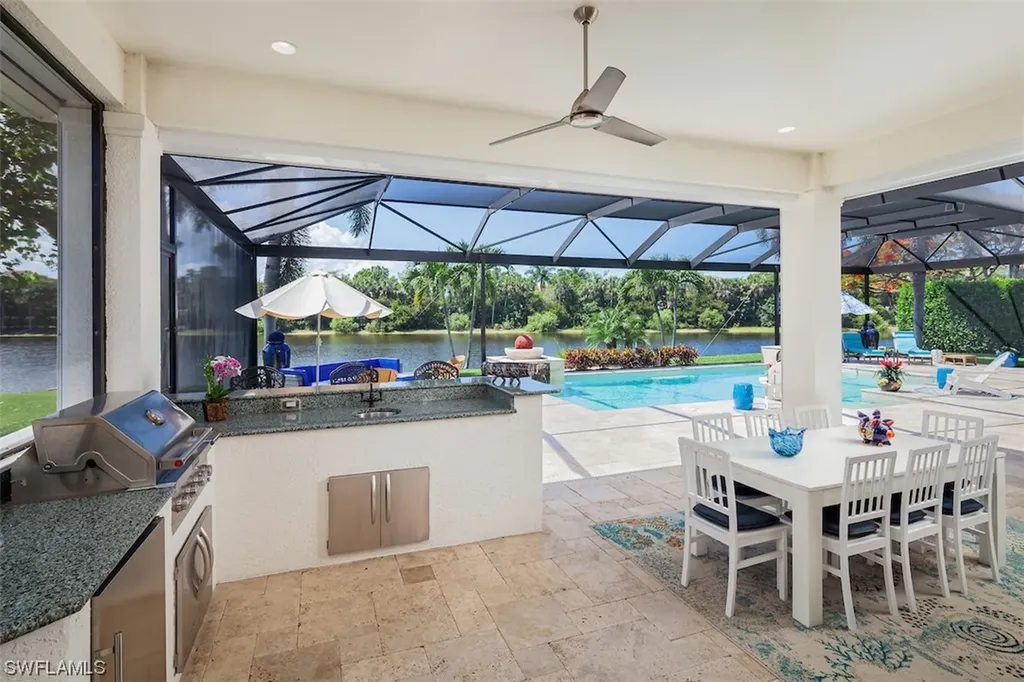 562 Portsmouth Court Naples FL 34110