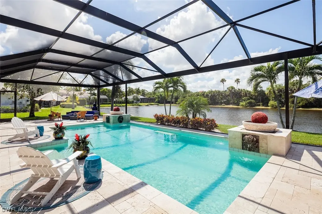 562 Portsmouth Court Naples FL 34110