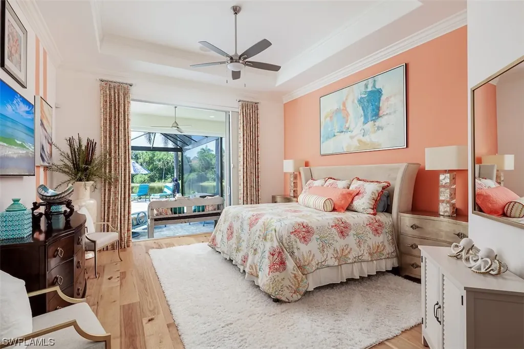 562 Portsmouth Court Naples FL 34110