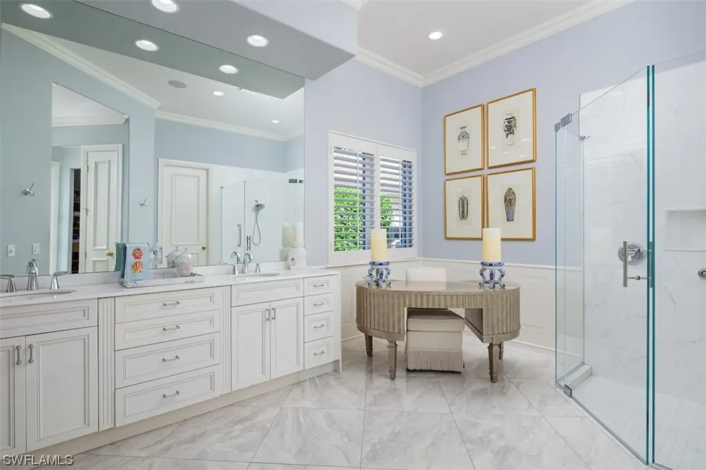 562 Portsmouth Court Naples FL 34110