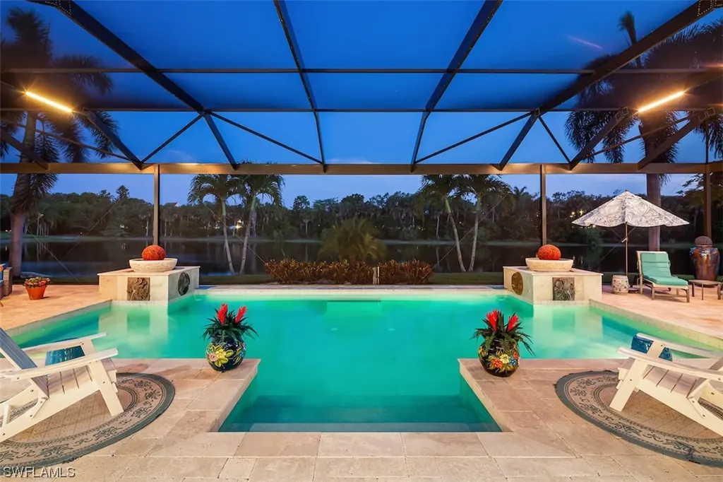 562 Portsmouth Court Naples FL 34110