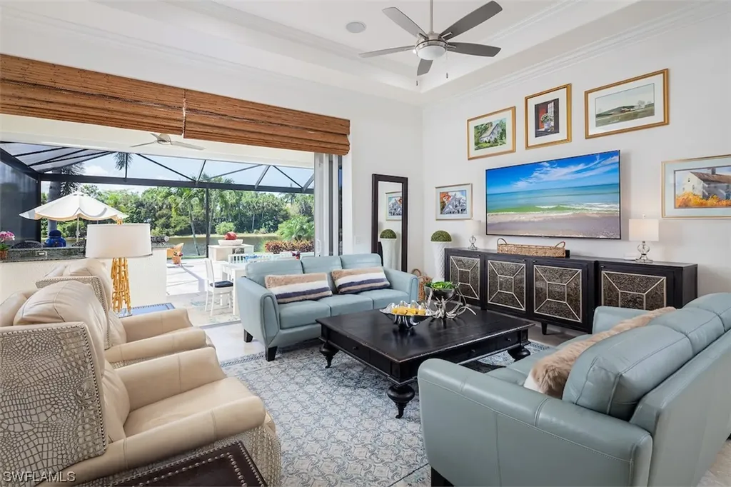 562 Portsmouth Court Naples FL 34110