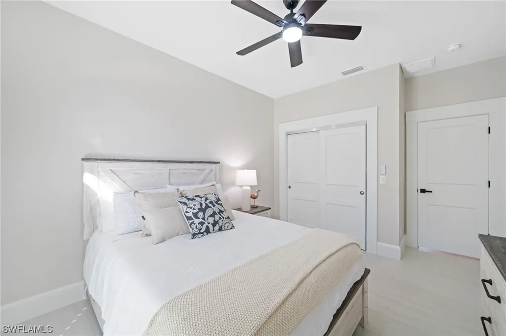 227 Dolphin Cove Court Bonita Springs FL 34134