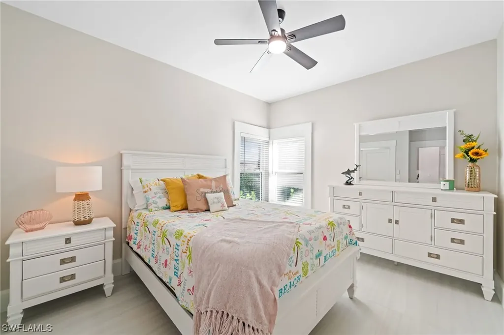227 Dolphin Cove Court Bonita Springs FL 34134