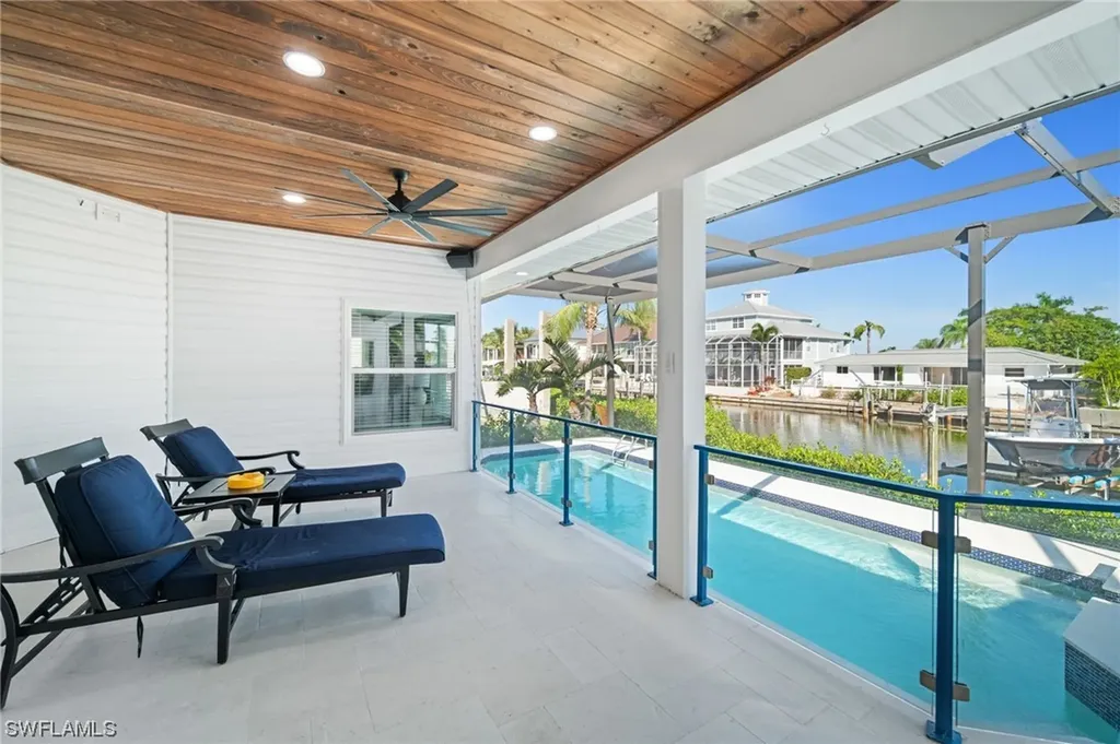 227 Dolphin Cove Court Bonita Springs FL 34134