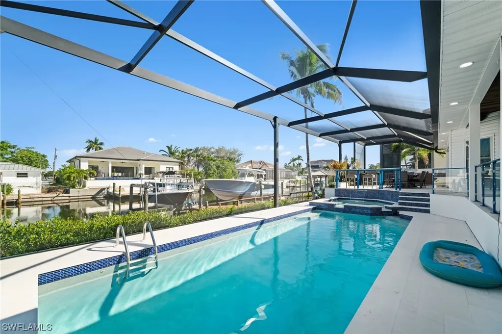 227 Dolphin Cove Court Bonita Springs FL 34134