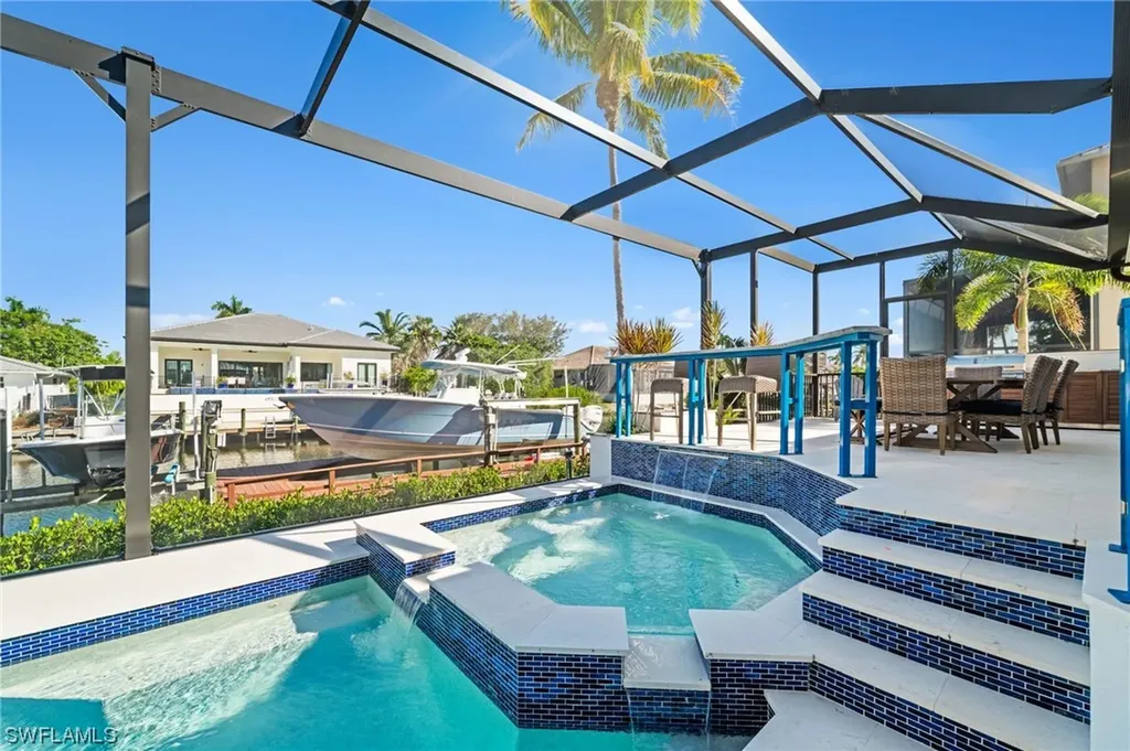 227 Dolphin Cove Court Bonita Springs FL 34134