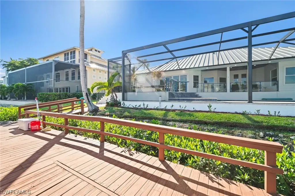 227 Dolphin Cove Court Bonita Springs FL 34134