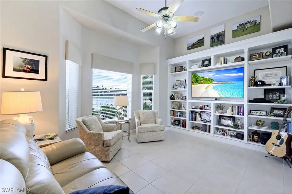 25010 Pinewater Cove Bonita Springs FL 34134