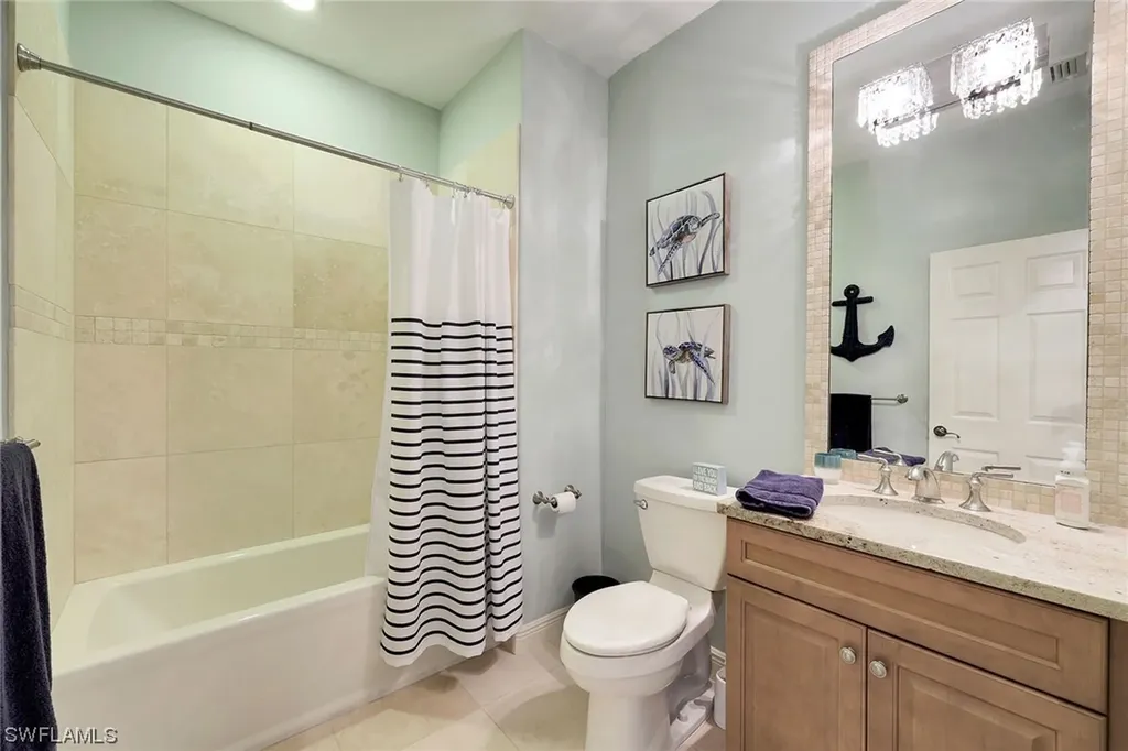 25010 Pinewater Cove Bonita Springs FL 34134