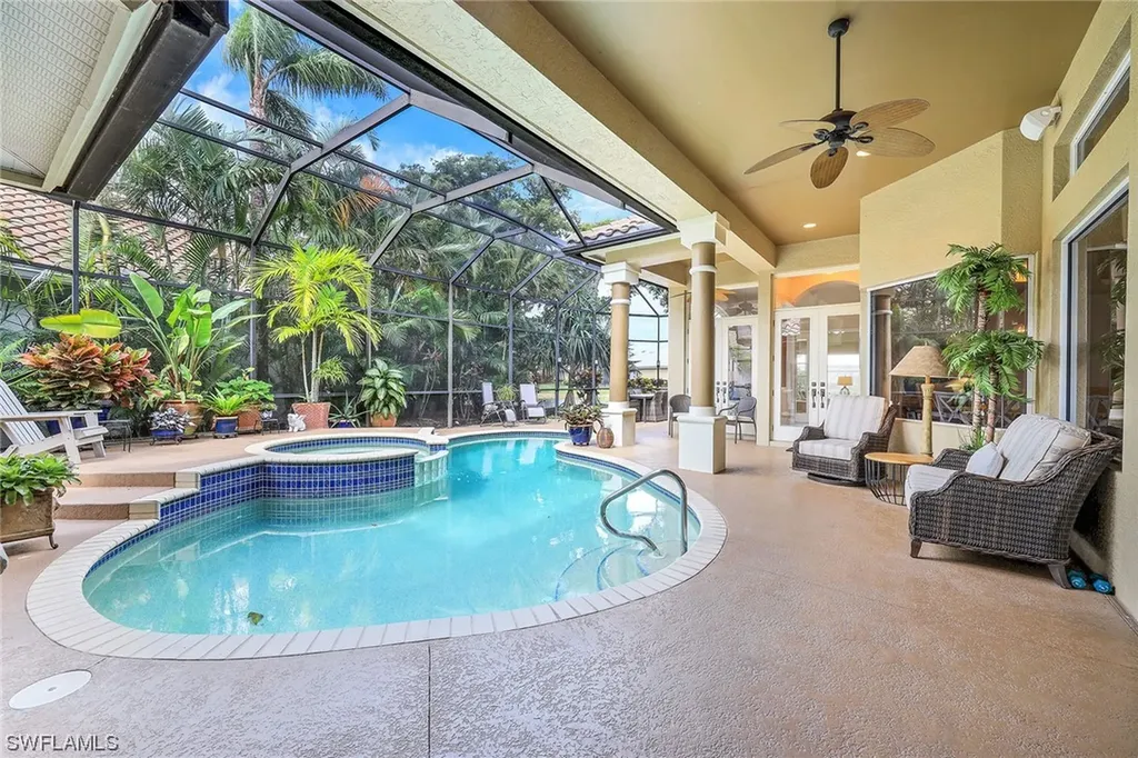 25010 Pinewater Cove Bonita Springs FL 34134