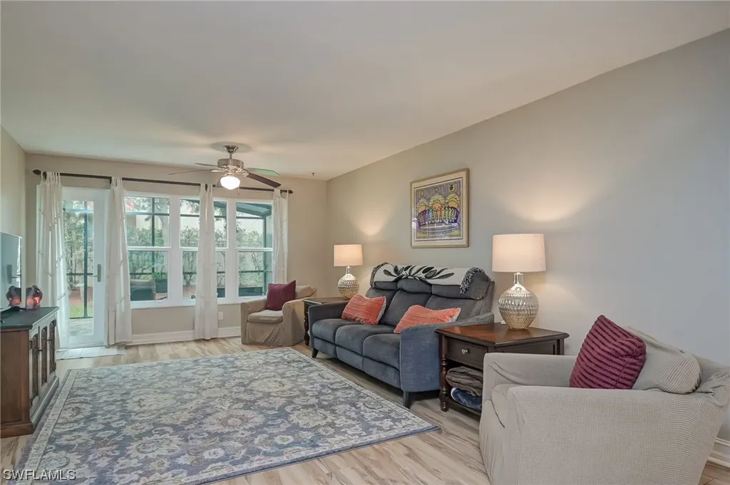 3400 Frosty Way Naples FL 34112