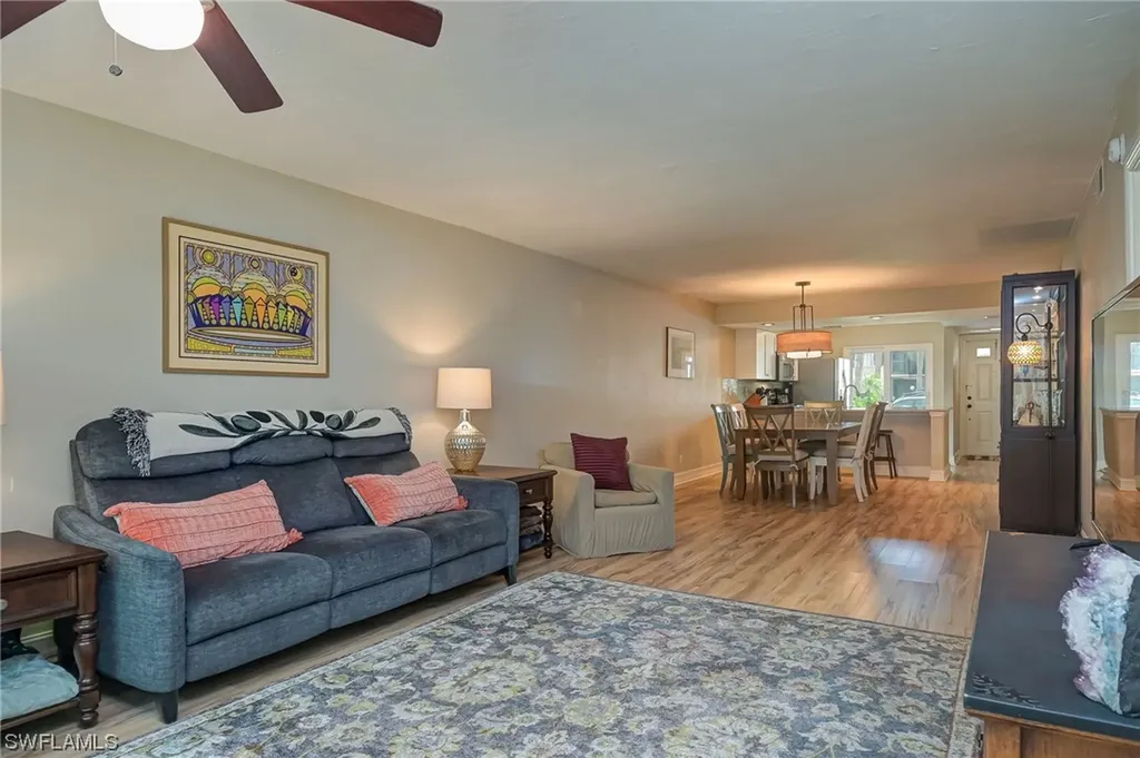 3400 Frosty Way Naples FL 34112