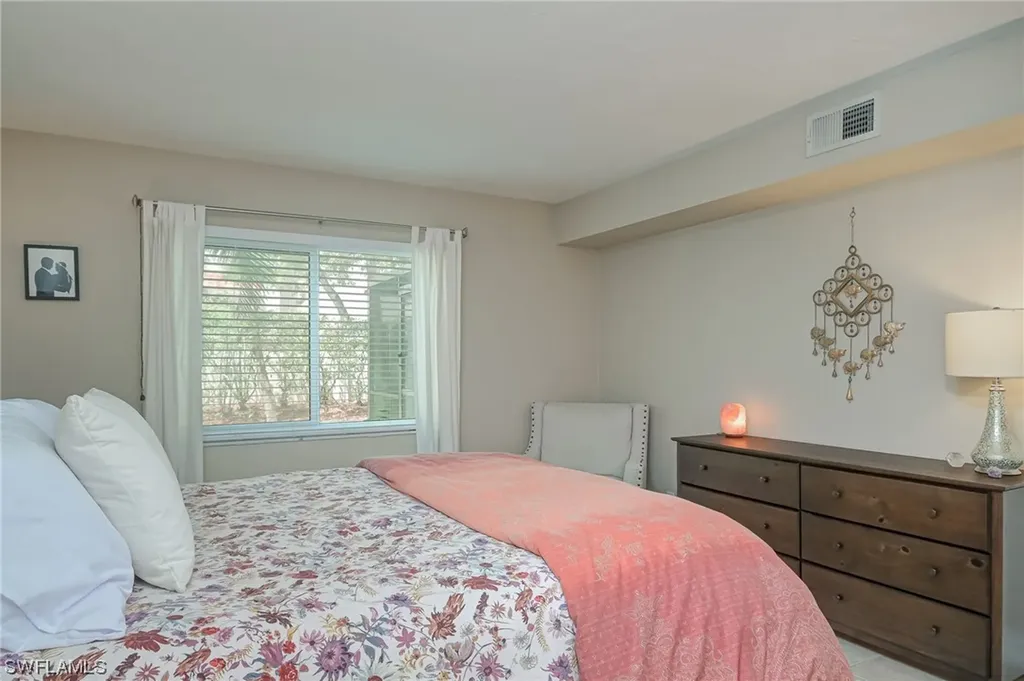 3400 Frosty Way Naples FL 34112