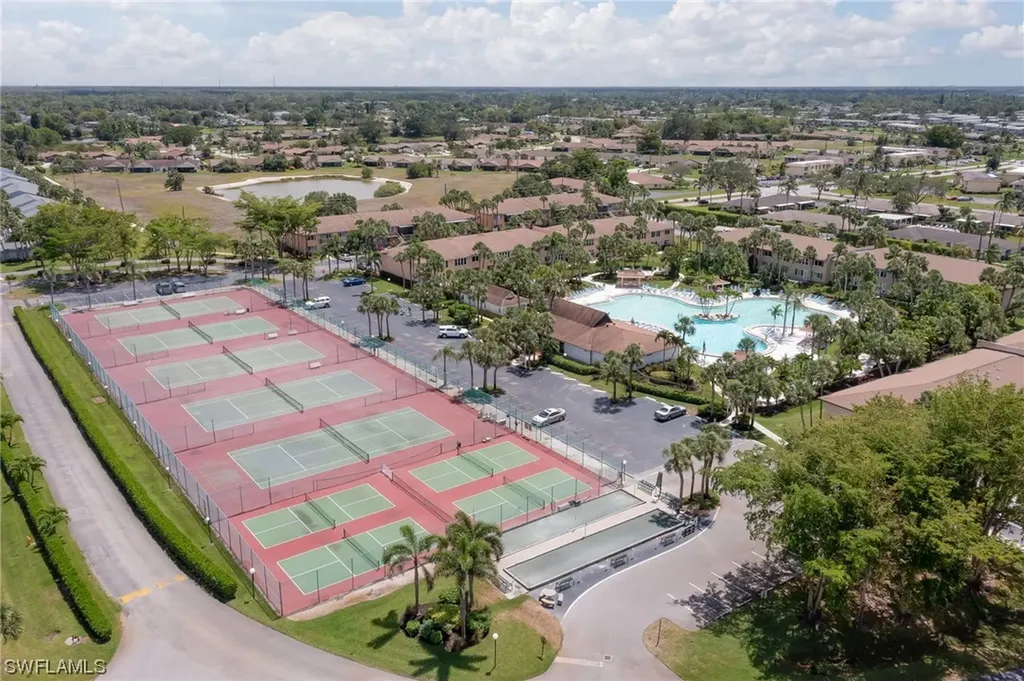 3400 Frosty Way Naples FL 34112