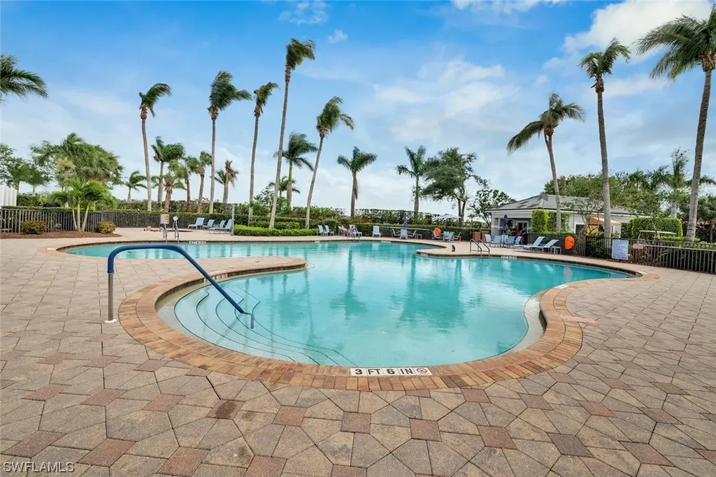 9564 Hemingway Lane Fort Myers FL 33913