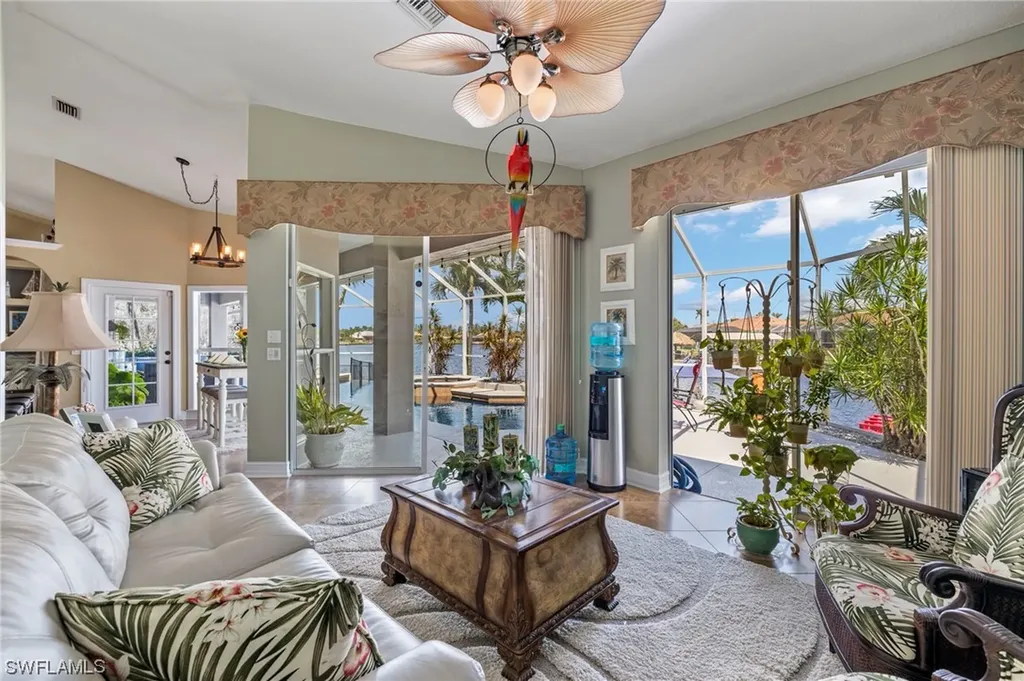 1948 SE 21st Street Cape Coral FL 33990