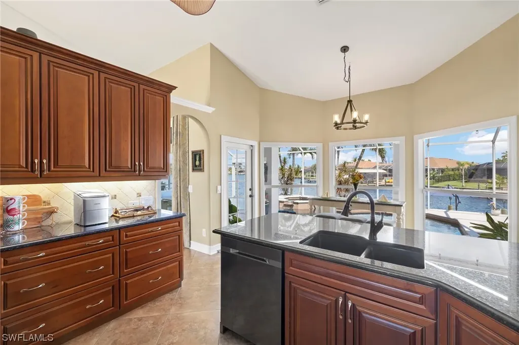 1948 SE 21st Street Cape Coral FL 33990
