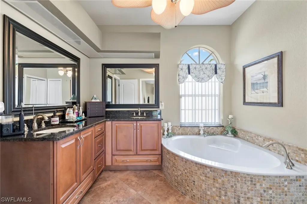 1948 SE 21st Street Cape Coral FL 33990