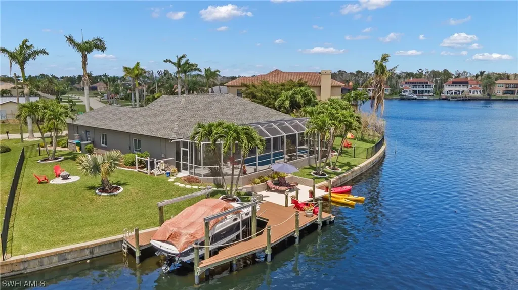 1948 SE 21st Street Cape Coral FL 33990