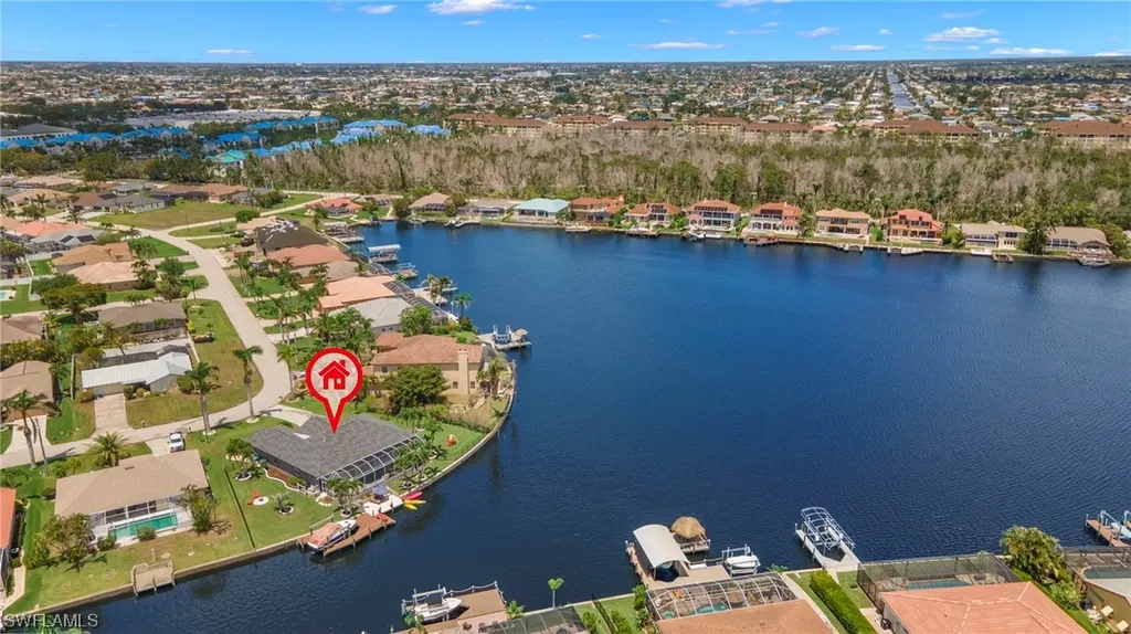 1948 SE 21st Street Cape Coral FL 33990