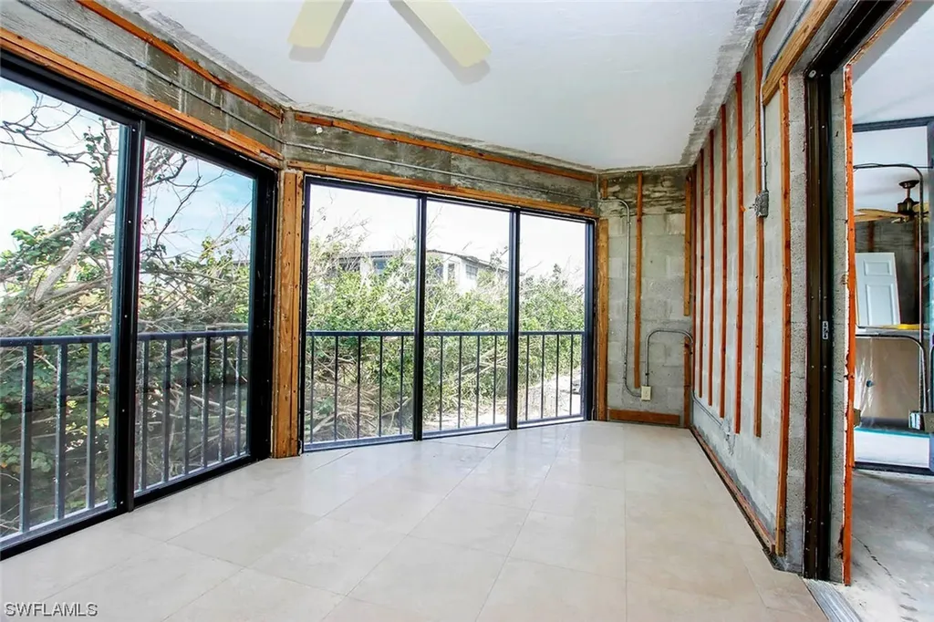 2445 W Gulf Drive Sanibel FL 33957