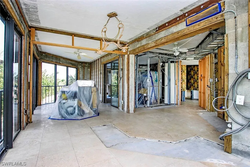 2445 W Gulf Drive Sanibel FL 33957