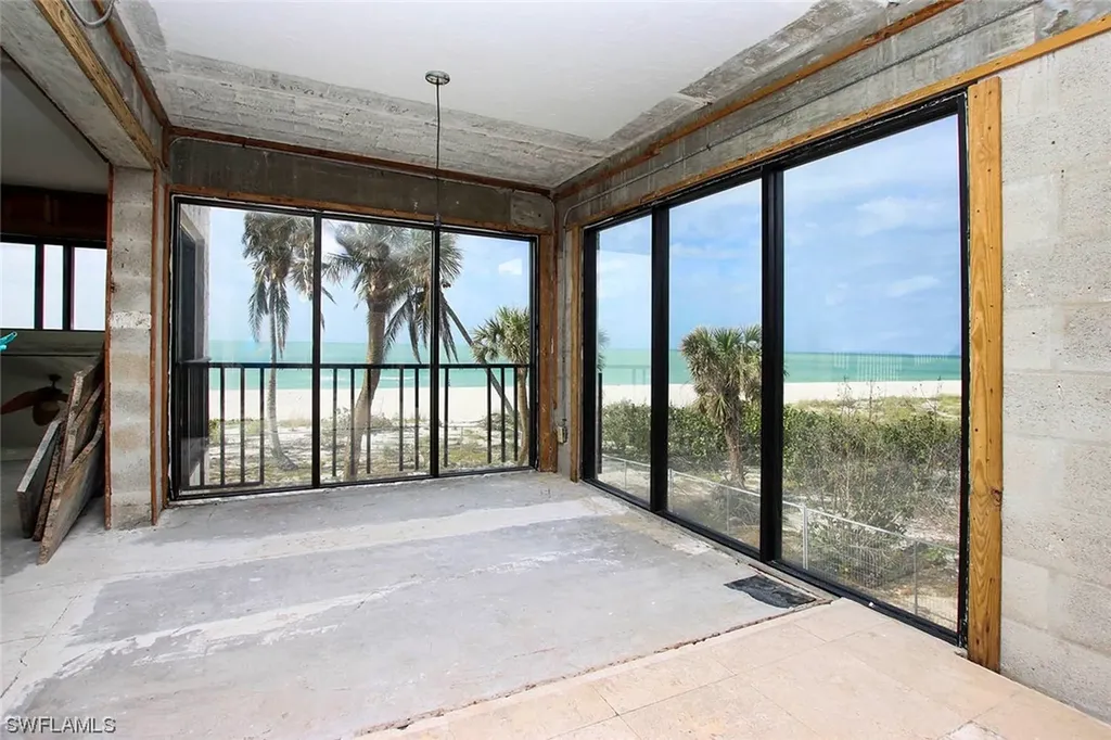 2445 W Gulf Drive Sanibel FL 33957