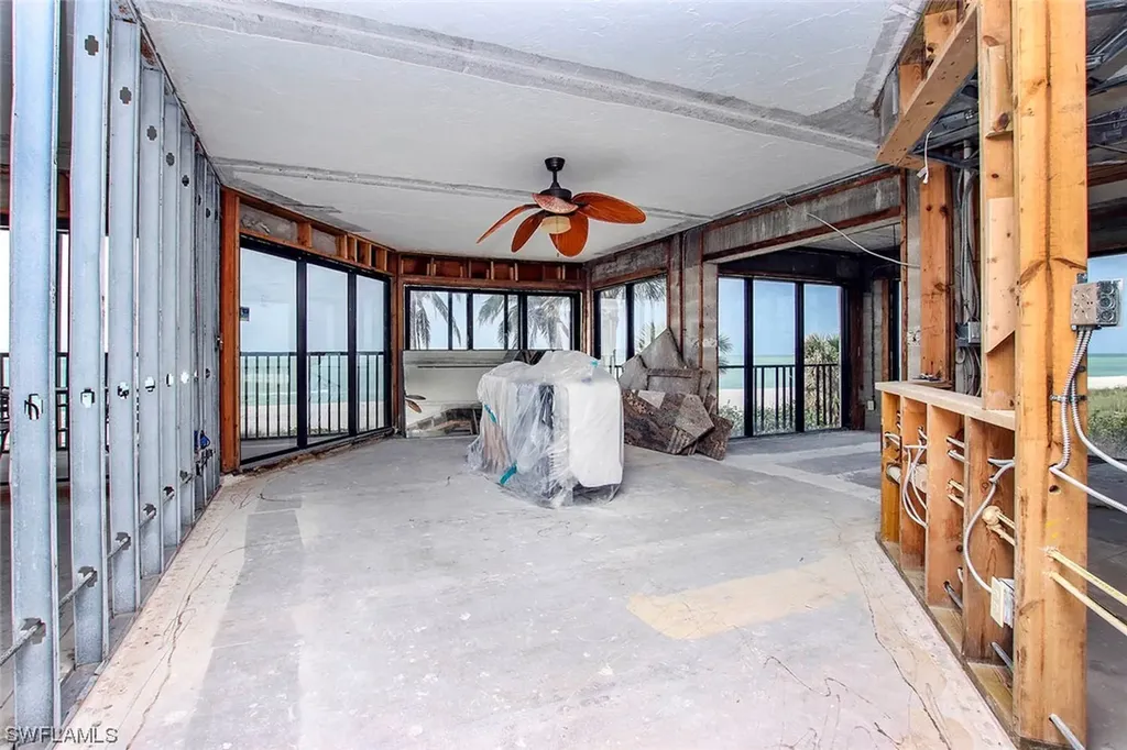 2445 W Gulf Drive Sanibel FL 33957