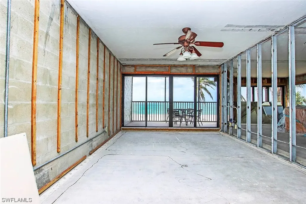 2445 W Gulf Drive Sanibel FL 33957