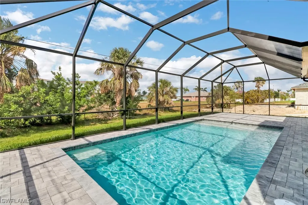 1815 SW 38th Lane Cape Coral FL 33914
