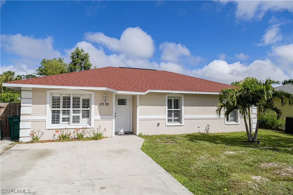 5305 Carlton Street Naples FL 34113