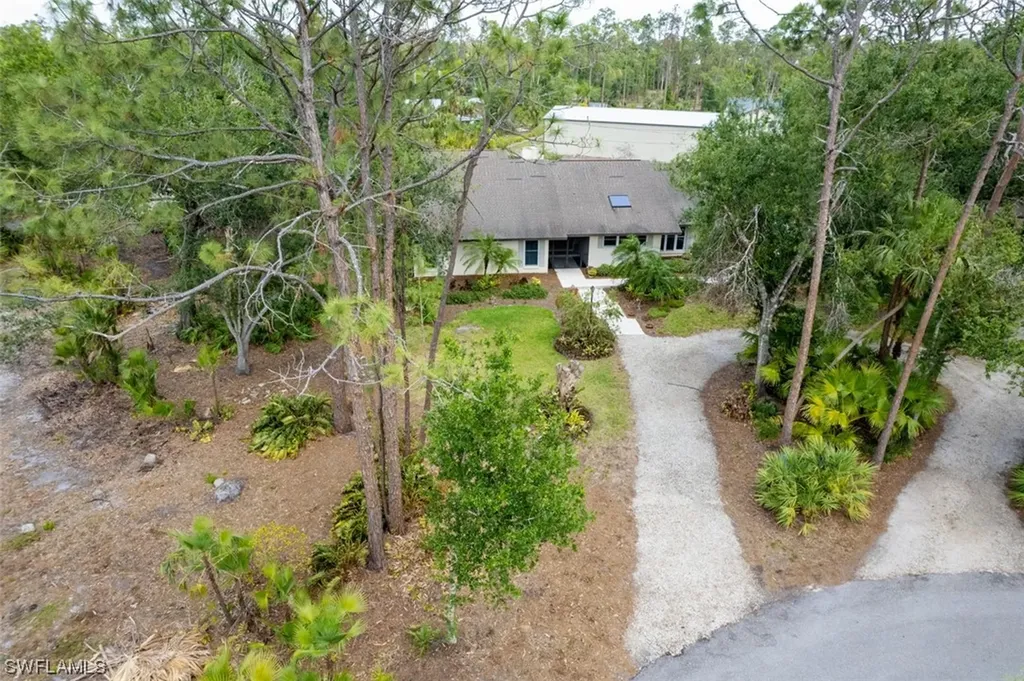 15931 Grasshopper Court Fort Myers FL 33912
