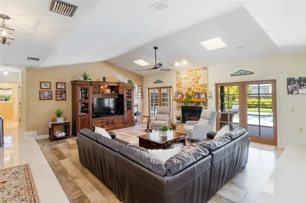 15931 Grasshopper Court Fort Myers FL 33912