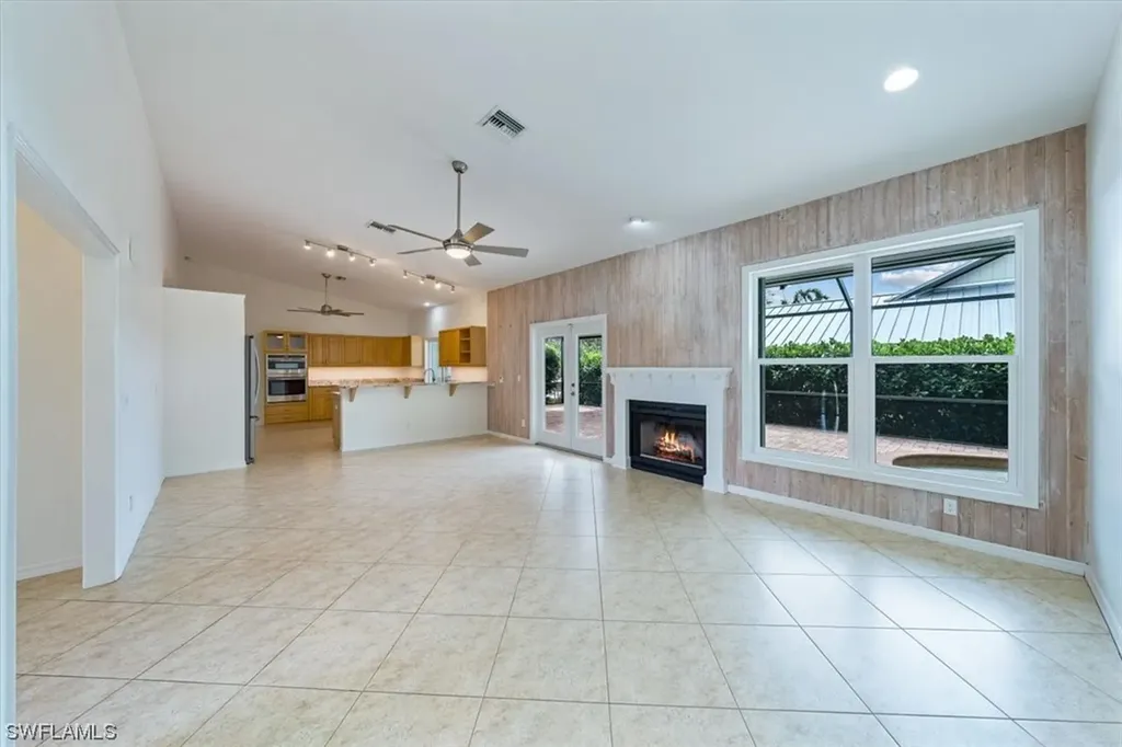 5901 Cypress Hollow Way Naples FL 34109