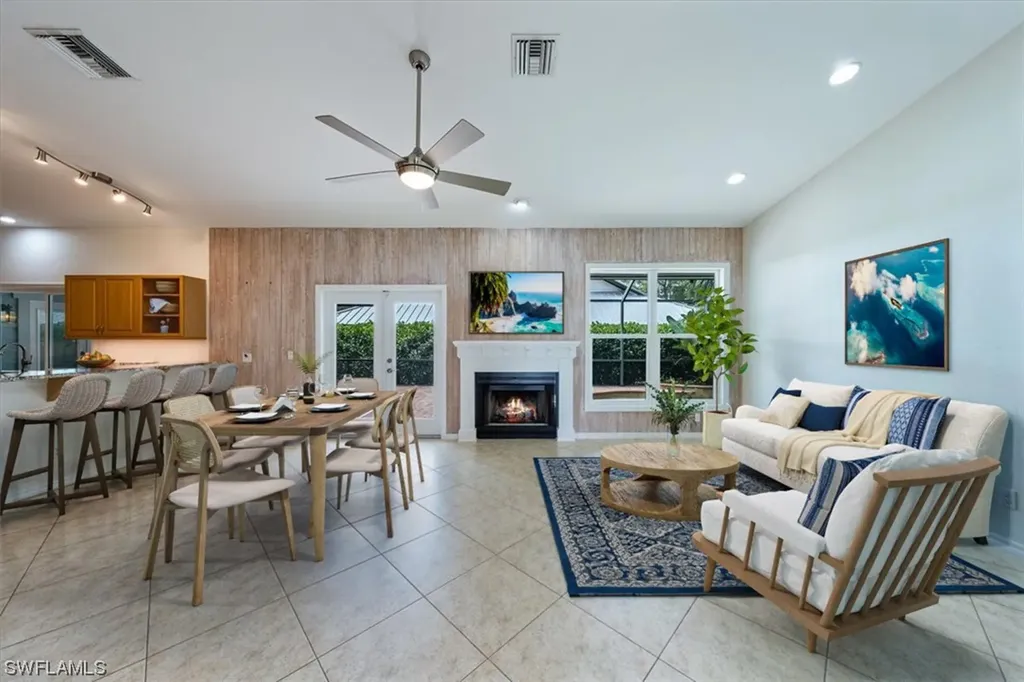 5901 Cypress Hollow Way Naples FL 34109