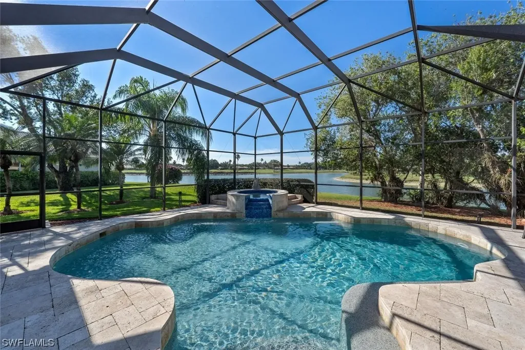 586 Wedgewood Way Naples FL 34119