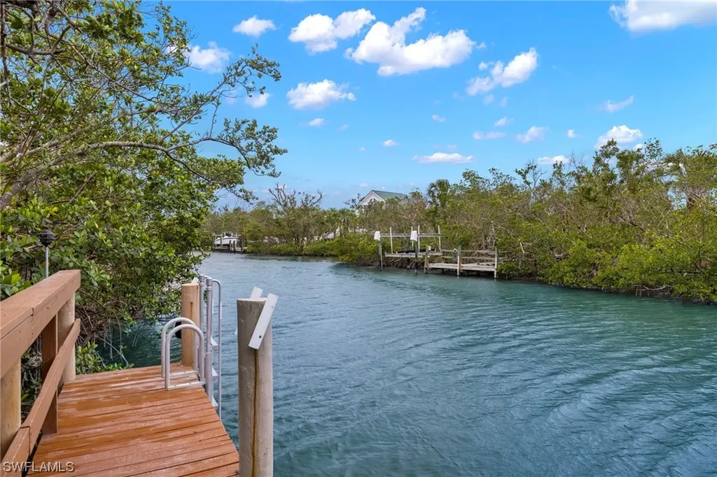 640 Kinzie Island Court Sanibel FL 33957