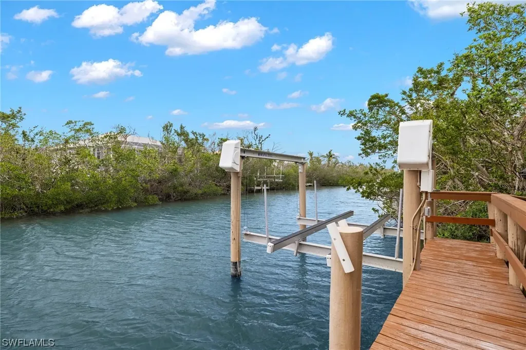 640 Kinzie Island Court Sanibel FL 33957