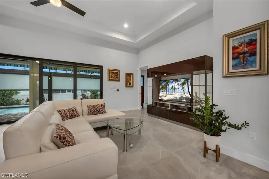 1407 Delbrook Way Marco Island FL 34145