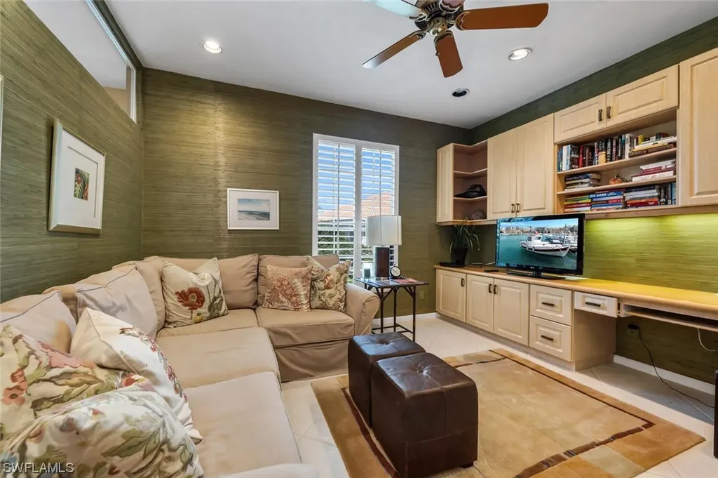 8468 Abbington Circle Naples FL 34108