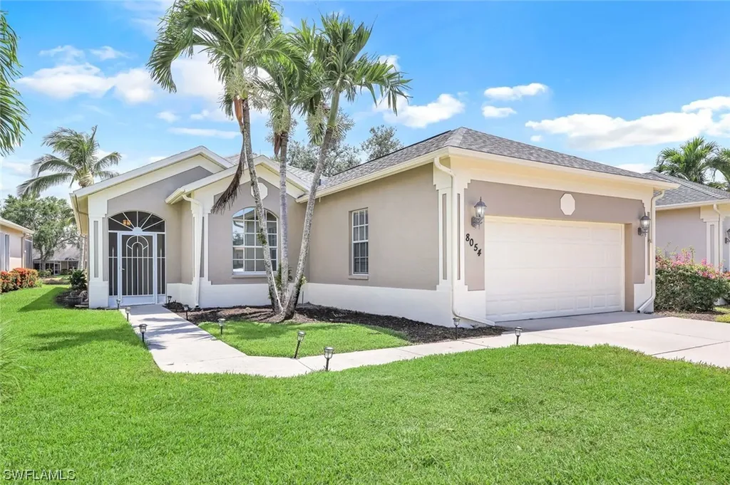 8054 Tauren Court Naples FL 34119