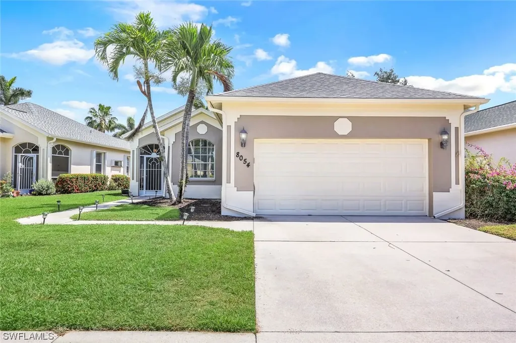 8054 Tauren Court Naples FL 34119