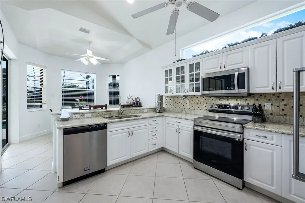 8054 Tauren Court Naples FL 34119